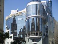 Серые и унылые здания можно оставить в прошлом